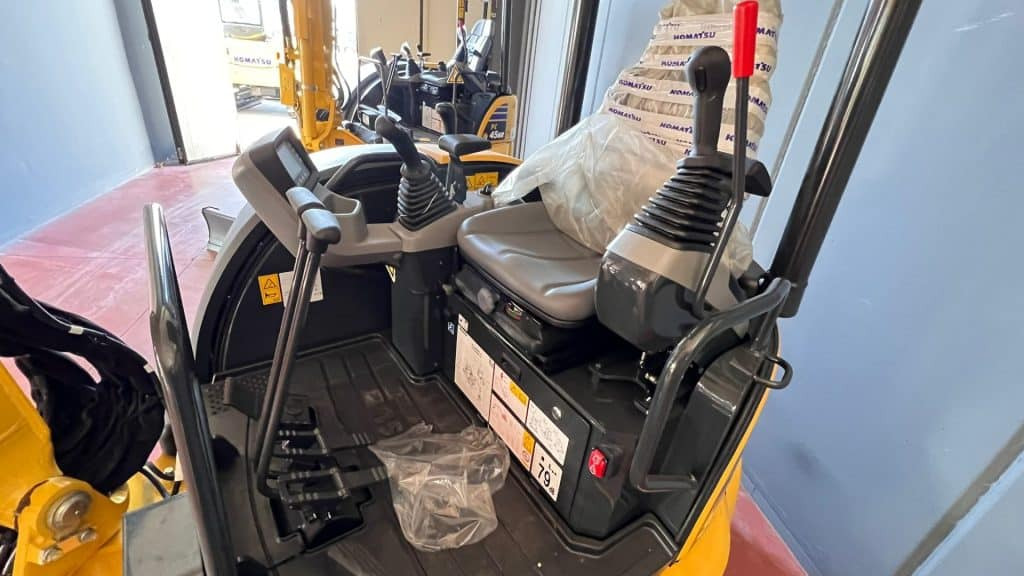 Ekskavator mini baru Komatsu PC30 MR-5: gambar 11