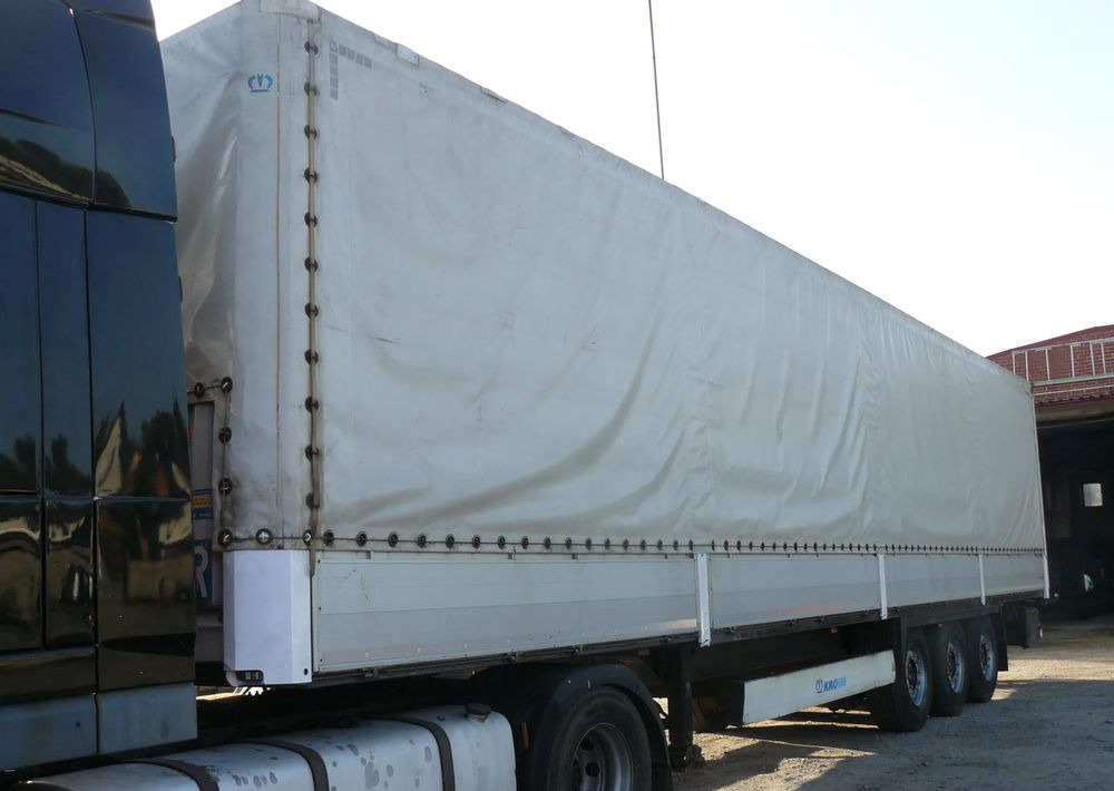 Krone SD - Truk dengan terpal samping: gambar 3 Krone SD - Truk dengan terpal samping: gambar 3