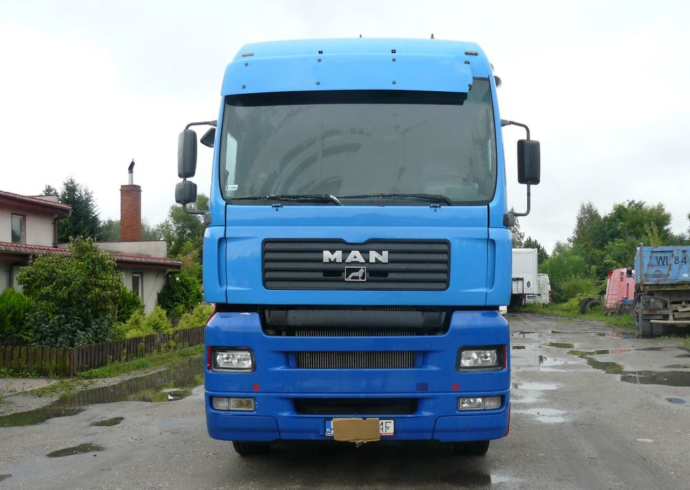 MAN 18.462 - Tractor head: gambar 1 MAN 18.462 - Tractor head: gambar 1