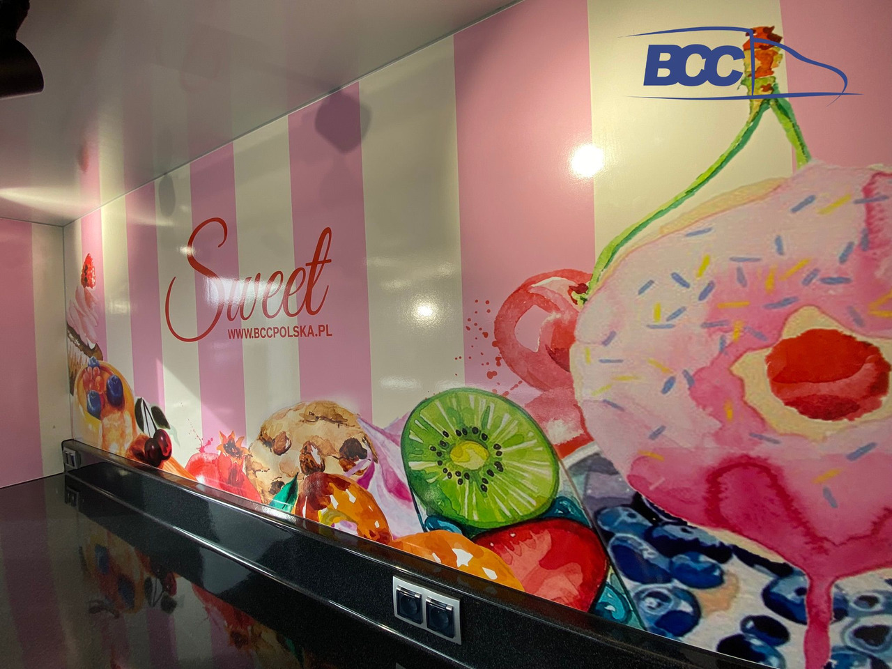BCC POLSKA - FOOD TRUCK - MOBILNA LODZIARNIA, PEUGEOT BOXER - Truk penjual: gambar 5 BCC POLSKA - FOOD TRUCK - MOBILNA LODZIARNIA, PEUGEOT BOXER - Truk penjual: gambar 5