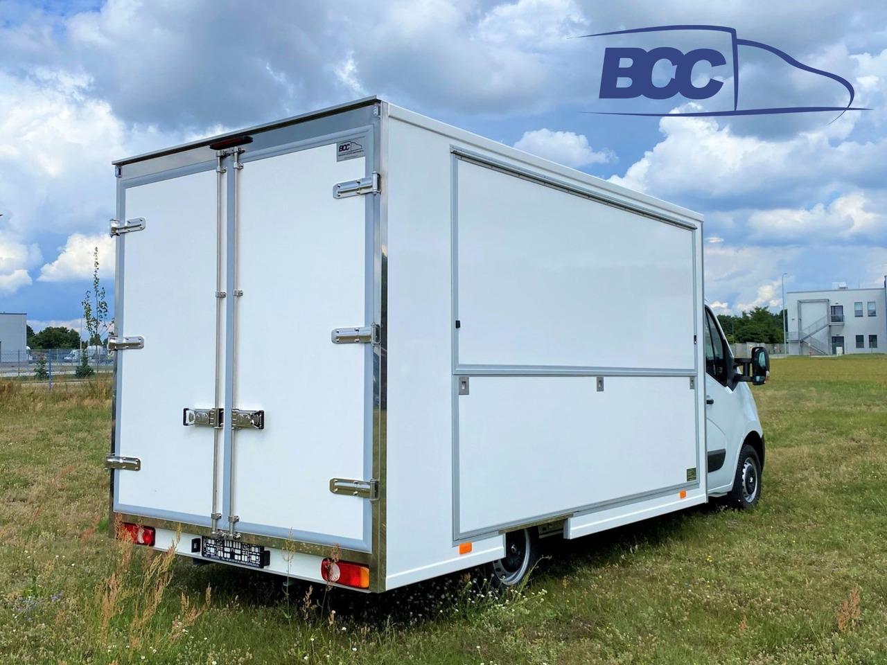 BCC POLSKA - MOBILNE CENTRUM SZKOLENIOWE, EXPO TRUCK, MOBILNE BIURO, SAMOCHÓD EKSPOZYCYJNY, PEUGEOT BOXER - Truk penjual: gambar 1 BCC POLSKA - MOBILNE CENTRUM SZKOLENIOWE, EXPO TRUCK, MOBILNE BIURO, SAMOCHÓD EKSPOZYCYJNY, PEUGEOT BOXER - Truk penjual: gambar 1