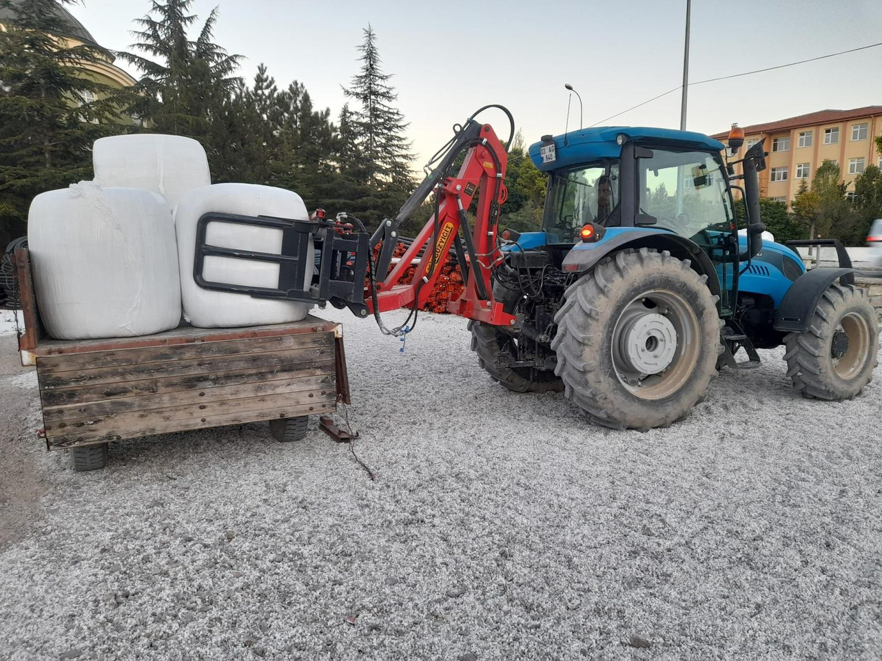 Traktor Novatar Tractor Rear Loader: gambar 19