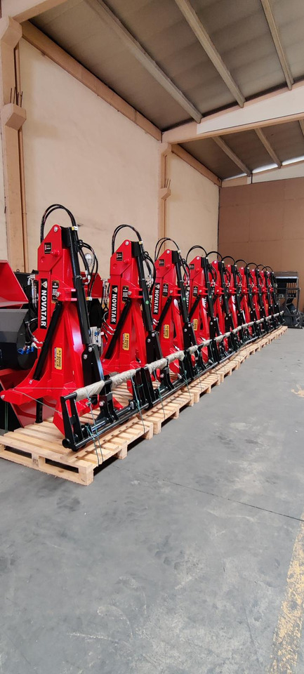 Traktor Novatar Tractor Rear Loader: gambar 6