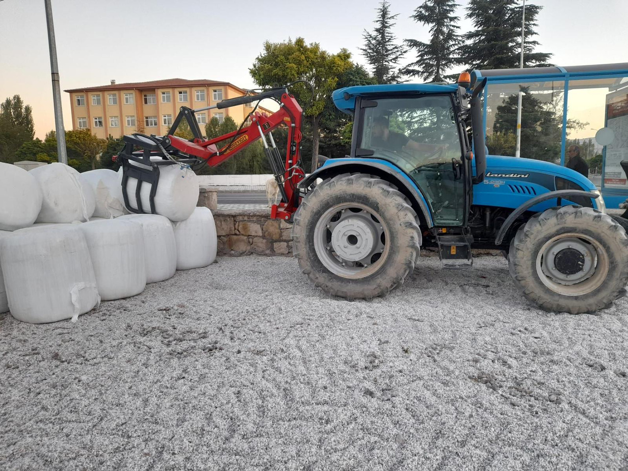 Traktor Novatar Tractor Rear Loader: gambar 18