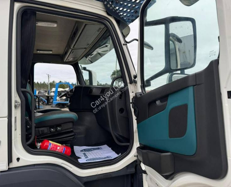 Truk pengangkut mobil Volvo FM: gambar 12