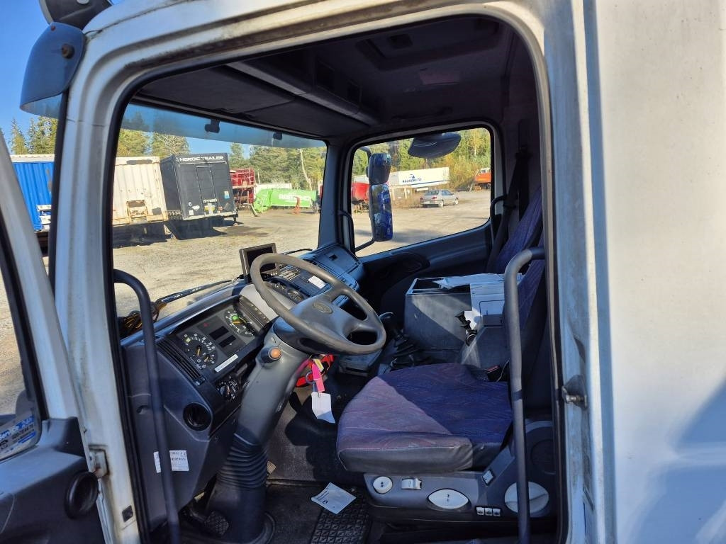 Mercedes-Benz Atego 1223 umpikori+pl nostin - Truk box: gambar 5 Mercedes-Benz Atego 1223 umpikori+pl nostin - Truk box: gambar 5
