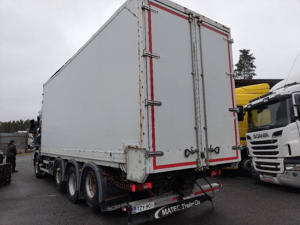 Scania R 580 8x2 ketjupurku kori 50mottia - Truk box: gambar 4 Scania R 580 8x2 ketjupurku kori 50mottia - Truk box: gambar 4
