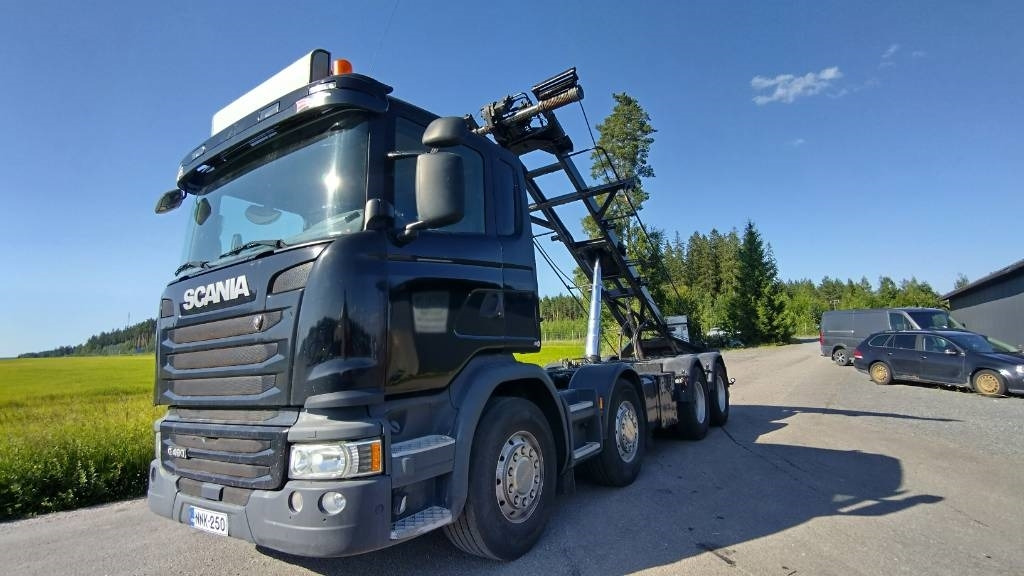 Scania R490 8x4 multilift vaijerilaite,napaperät - Truk skip loader: gambar 2 Scania R490 8x4 multilift vaijerilaite,napaperät - Truk skip loader: gambar 2