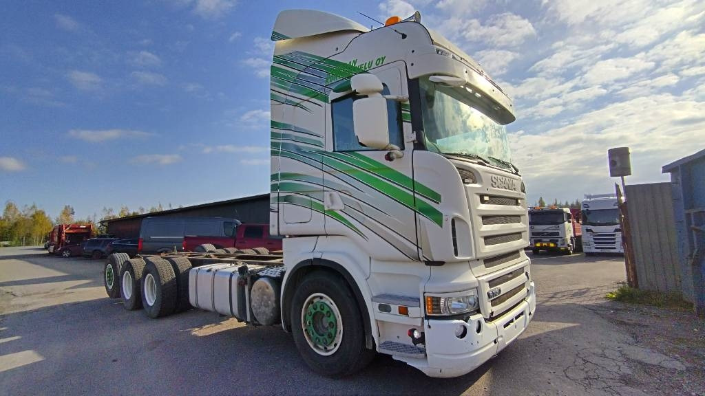 Scania R500 8x4 ilmajousi alusta - Truk sasis: gambar 1 Scania R500 8x4 ilmajousi alusta - Truk sasis: gambar 1