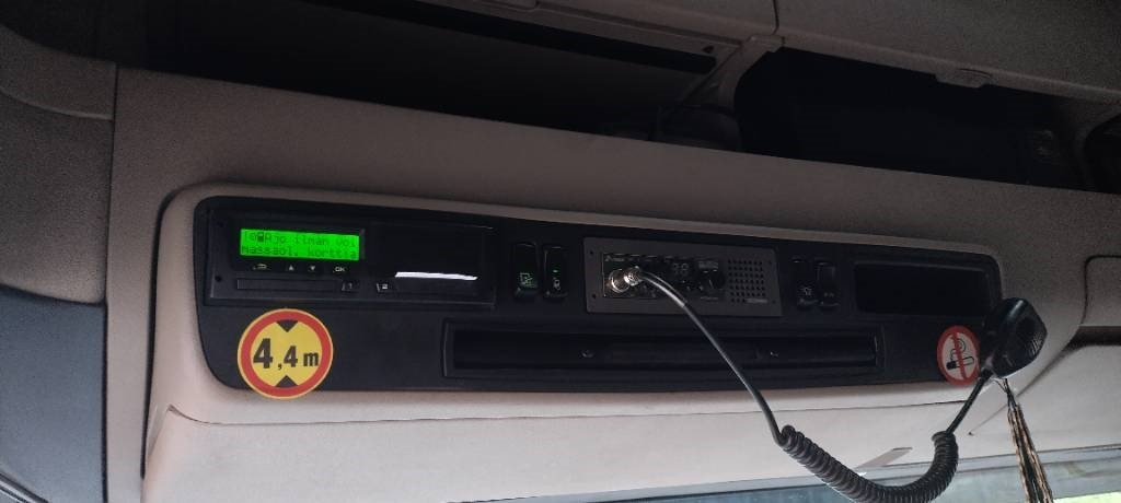 Truk dengan terpal samping Scania R580 8x4 kapellilava+Dolly+kärry 76tn juna: gambar 19