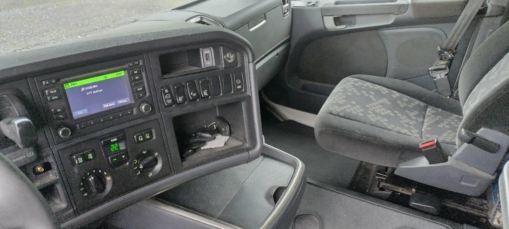 Truk dengan terpal samping Scania R580 8x4 kapellilava+Dolly+kärry 76tn juna: gambar 18