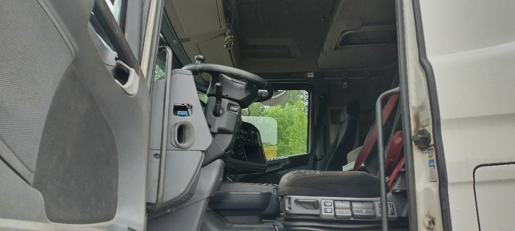 Truk dengan terpal samping Scania R580 8x4 kapellilava+Dolly+kärry 76tn juna: gambar 15