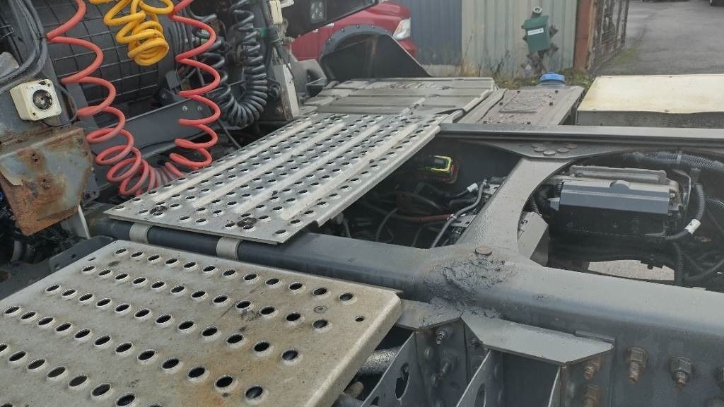 Renault T520 6x2 vetoauto - Tractor head: gambar 3 Renault T520 6x2 vetoauto - Tractor head: gambar 3