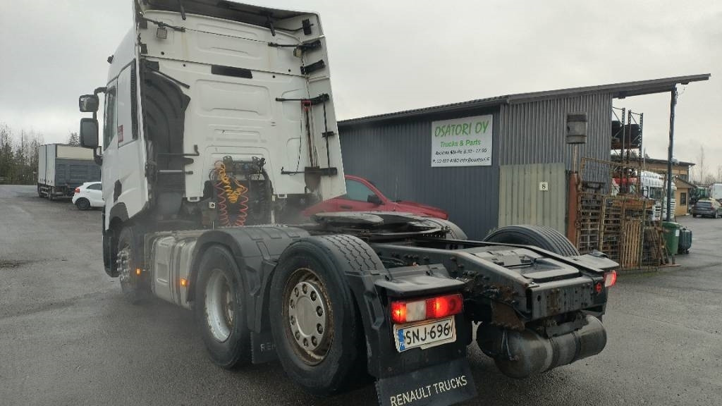 Renault T520 6x2 vetoauto - Tractor head: gambar 4 Renault T520 6x2 vetoauto - Tractor head: gambar 4