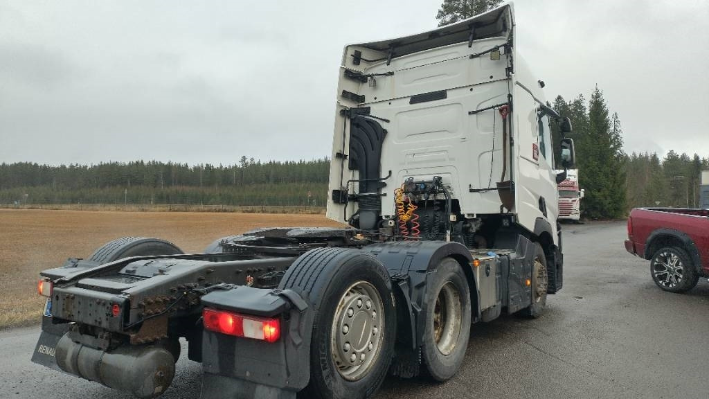 Renault T520 6x2 vetoauto - Tractor head: gambar 5 Renault T520 6x2 vetoauto - Tractor head: gambar 5