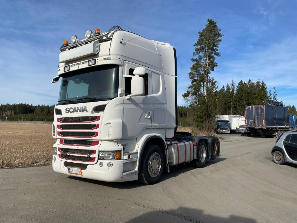 Scania R560 6x2 veturi - Tractor head: gambar 1 Scania R560 6x2 veturi - Tractor head: gambar 1