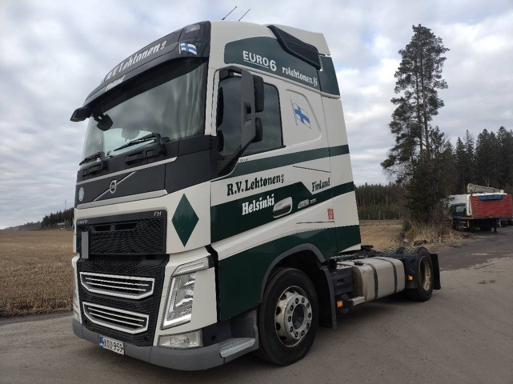 Volvo FH460 mega veturi - Tractor head: gambar 2 Volvo FH460 mega veturi - Tractor head: gambar 2
