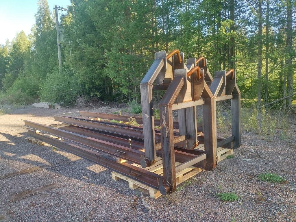 Vaihtolava juoksuja 6m koukkupäillä - Bodi flatbed: gambar 1 Vaihtolava juoksuja 6m koukkupäillä - Bodi flatbed: gambar 1