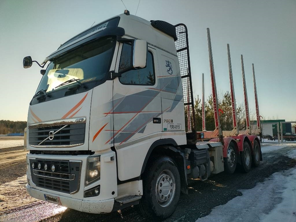 Volvo FH750 puuvarustus, napaperät,trippeli - Truk logging: gambar 1 Volvo FH750 puuvarustus, napaperät,trippeli - Truk logging: gambar 1