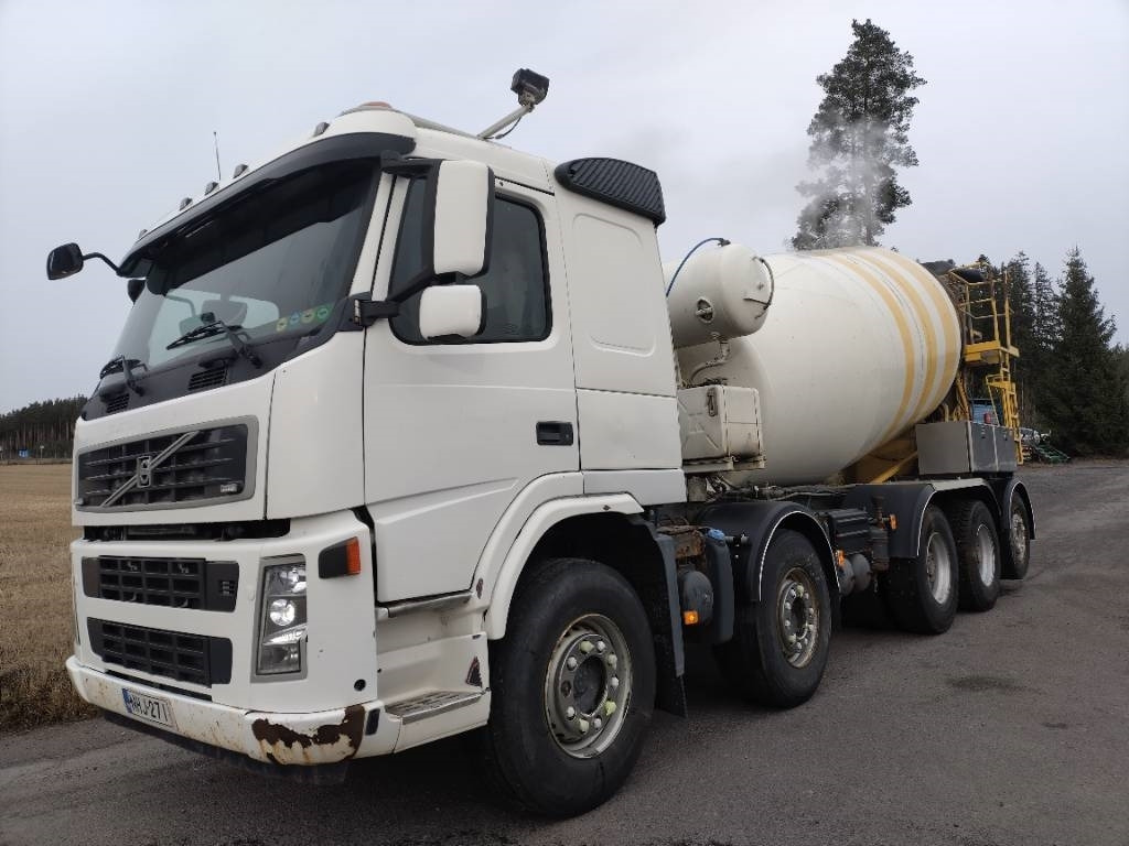 Volvo FM13 10*4 betoniauto,ränni - Truk pengaduk beton: gambar 1 Volvo FM13 10*4 betoniauto,ränni - Truk pengaduk beton: gambar 1