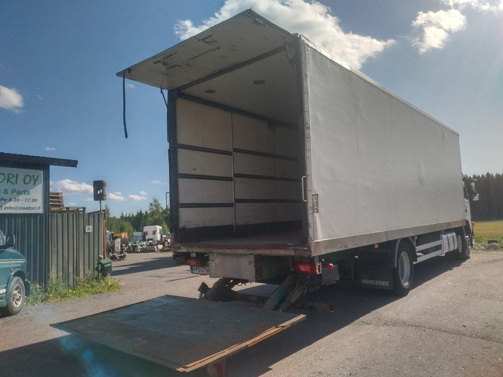 Volvo FM9 4x2 8,40m pitkä kylkiaukeava kori - Truk box: gambar 4 Volvo FM9 4x2 8,40m pitkä kylkiaukeava kori - Truk box: gambar 4