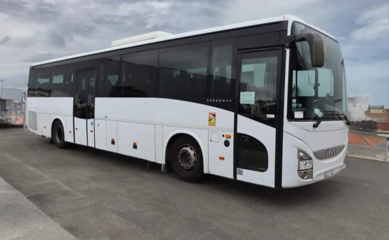 Iveco CROSSWAY LINE / SPROWADZONE/ AUTOMAT / 12 M - Bus pinggiran kota: gambar 1 Iveco CROSSWAY LINE / SPROWADZONE/ AUTOMAT / 12 M - Bus pinggiran kota: gambar 1