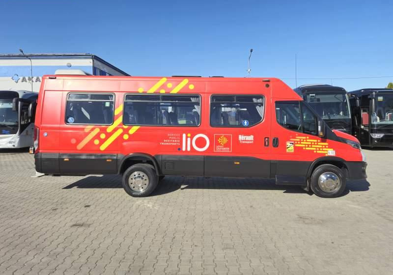 Iveco DAILY 65C18/SPROWADZONE/23 MIEJSCA/KLIM/WINDA - Bus mini, Van penumpang: gambar 5 Iveco DAILY 65C18/SPROWADZONE/23 MIEJSCA/KLIM/WINDA - Bus mini, Van penumpang: gambar 5