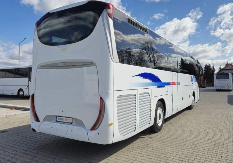 Iveco MAGELYS / SPROWADZONE / MANUAL / 12.20 M - Bus pariwisata: gambar 5 Iveco MAGELYS / SPROWADZONE / MANUAL / 12.20 M - Bus pariwisata: gambar 5