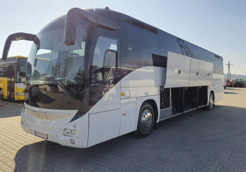 Iveco MAGELYS / SPROWADZONY / WINDA / EURO 6 - Bus pariwisata: gambar 5 Iveco MAGELYS / SPROWADZONY / WINDA / EURO 6 - Bus pariwisata: gambar 5