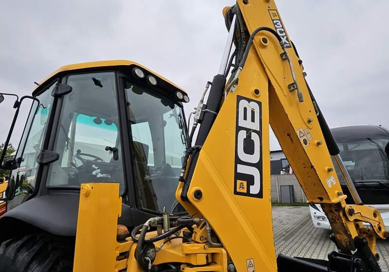 Backhoe loader JCB 3CX SUPER / SPROWADZONA / 7 800 MTH / 92 KM: gambar 15 Backhoe loader JCB 3CX SUPER / SPROWADZONA / 7 800 MTH / 92 KM: gambar 15