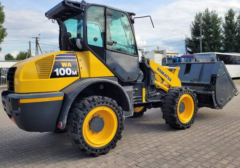 Komatsu WA1 100M / SPROWADZONA Z FRANCJI/ 6 300 MTH - Wheel loader: gambar 2 Komatsu WA1 100M / SPROWADZONA Z FRANCJI/ 6 300 MTH - Wheel loader: gambar 2