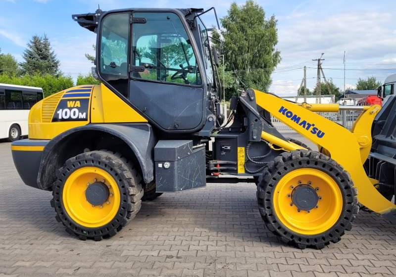 Komatsu WA1 100M / SPROWADZONA Z FRANCJI/ 6 300 MTH - Wheel loader: gambar 5 Komatsu WA1 100M / SPROWADZONA Z FRANCJI/ 6 300 MTH - Wheel loader: gambar 5