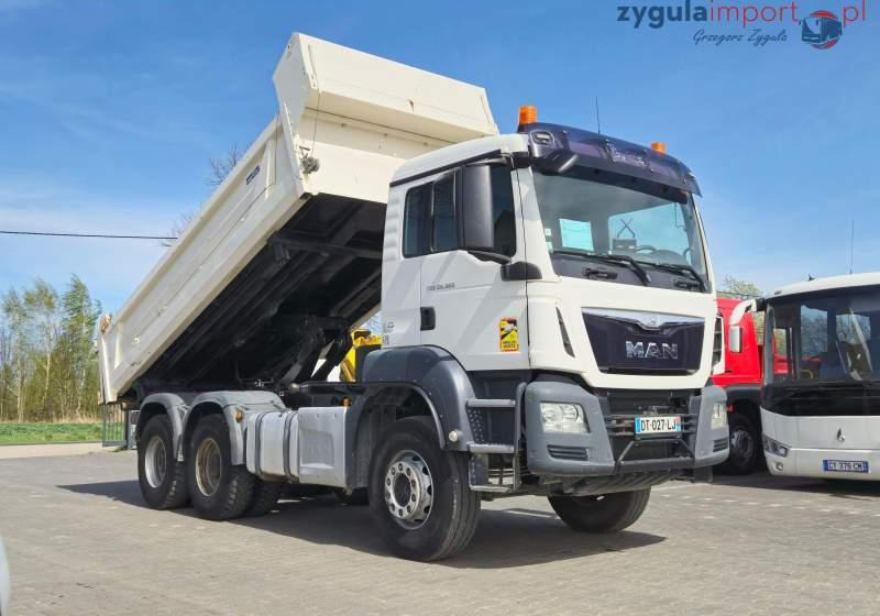 Truk jungkit MAN TGS 26.360 / 2 STRONNA WYWROTKA/ EURO 6: gambar 1