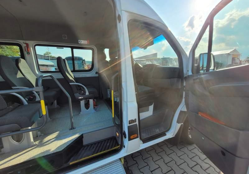 Mercedes-Benz 513 SPRINTER TRANSFER / SPROWADZONY/ MANUAL - Bus mini, Van penumpang: gambar 4 Mercedes-Benz 513 SPRINTER TRANSFER / SPROWADZONY/ MANUAL - Bus mini, Van penumpang: gambar 4
