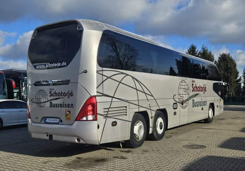 Neoplan CITYLINER/ EEV / WC / 53 MIEJSCA / CAFFEBAR - Bus pariwisata: gambar 3 Neoplan CITYLINER/ EEV / WC / 53 MIEJSCA / CAFFEBAR - Bus pariwisata: gambar 3