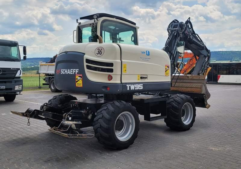 Schaeff TW95 / SPROWADZONA Z FRANCJI/ 6 500 MTH - Ekskavator roda: gambar 3 Schaeff TW95 / SPROWADZONA Z FRANCJI/ 6 500 MTH - Ekskavator roda: gambar 3