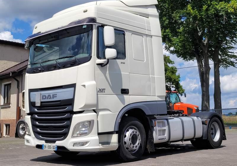 DAF XF510 SPACE CAB / SPROWADZONY / MANUAL / RETARDER - Tractor head: gambar 1 DAF XF510 SPACE CAB / SPROWADZONY / MANUAL / RETARDER - Tractor head: gambar 1