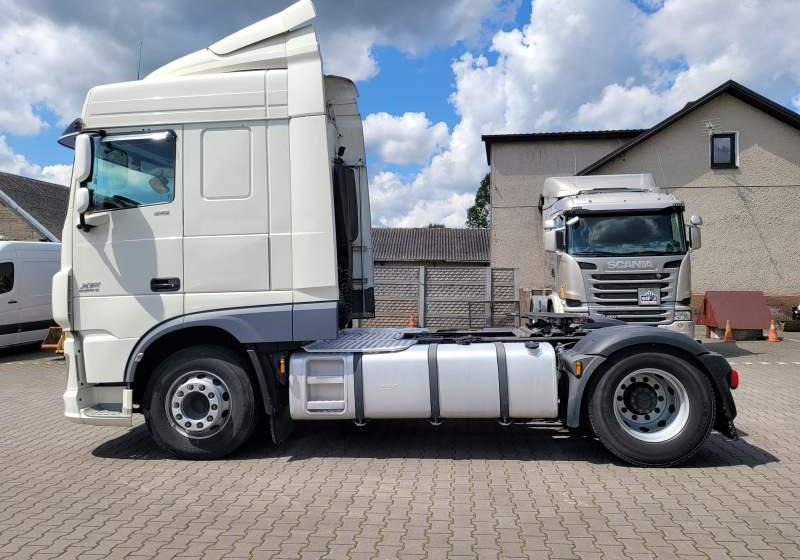 DAF XF510 SPACE CAB / SPROWADZONY / MANUAL / RETARDER - Tractor head: gambar 5 DAF XF510 SPACE CAB / SPROWADZONY / MANUAL / RETARDER - Tractor head: gambar 5