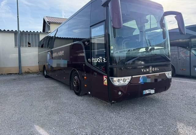 VanHool ALICRON TX16 / SPROWADZONY / 59 MIEJSC/ WC - Bus pariwisata: gambar 2 VanHool ALICRON TX16 / SPROWADZONY / 59 MIEJSC/ WC - Bus pariwisata: gambar 2