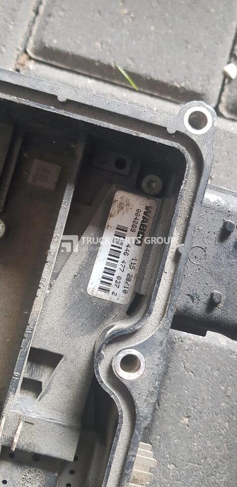 Renault midlum gearbox control unit 4464770372, 4770010370, 05013250370, 4464770372, 446477037, 4770010300 - ECU untuk Truk: gambar 2 Renault midlum gearbox control unit 4464770372, 4770010370, 05013250370, 4464770372, 446477037, 4770010300 - ECU untuk Truk: gambar 2