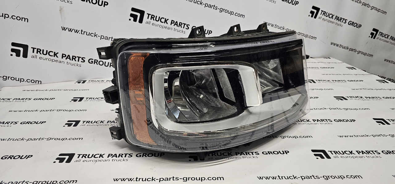 SCANIA Scania headlight S line EURO 6, lamps 2674390, 2379882, 2655848, 2674391, 2379886, 2655849, 2674392, 2674412, 2338121, 2338122, 2338273, 2338275, 2338281, 2338282, 2311420, 2295953, 2529168, 2346372, - Lampu depan untuk Truk: gambar 1 SCANIA Scania headlight S line EURO 6, lamps 2674390, 2379882, 2655848, 2674391, 2379886, 2655849, 2674392, 2674412, 2338121, 2338122, 2338273, 2338275, 2338281, 2338282, 2311420, 2295953, 2529168, 2346372, - Lampu depan untuk Truk: gambar 1