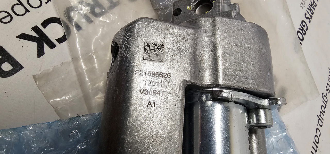 RENAULT RENAULT T RANGE GAMA EURO6 Solenoid engine brake control Valve VEB Oil Supply P21596626, T2011, V30541, A1, 21596645, 20574700, 21452473, 21596642, 20574690, 20713422, 20715668, 7421596642, 21616761 - Suku cadang untuk Truk: gambar 2 RENAULT RENAULT T RANGE GAMA EURO6 Solenoid engine brake control Valve VEB Oil Supply P21596626, T2011, V30541, A1, 21596645, 20574700, 21452473, 21596642, 20574690, 20713422, 20715668, 7421596642, 21616761 - Suku cadang untuk Truk: gambar 2