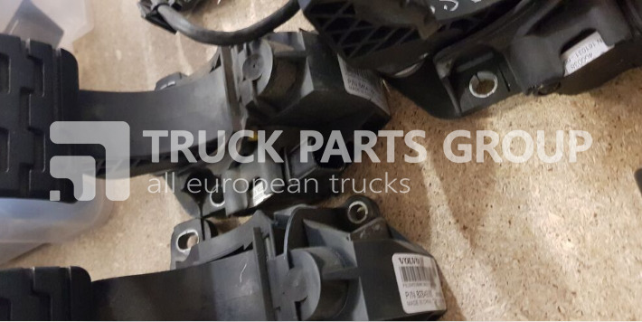 VOLVO TRA-SMT, TRA-AMT/TRA accelerator pedal - Pedal untuk Truk: gambar 1 VOLVO TRA-SMT, TRA-AMT/TRA accelerator pedal - Pedal untuk Truk: gambar 1