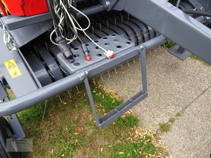 Baler bulat baru Metal-Fach Z562 Presse Ballenpresse Rundballenpresse NEU: gambar 7