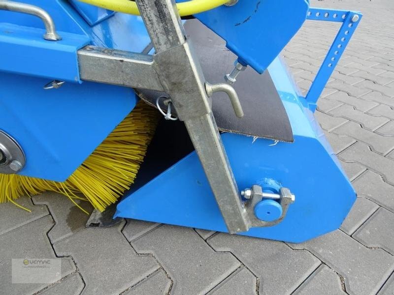 Vemac Kehrmaschine 150 180 230 250 280 Kehrbürste Kehrbesen Traktor NEU - Sapu: gambar 5 Vemac Kehrmaschine 150 180 230 250 280 Kehrbürste Kehrbesen Traktor NEU - Sapu: gambar 5