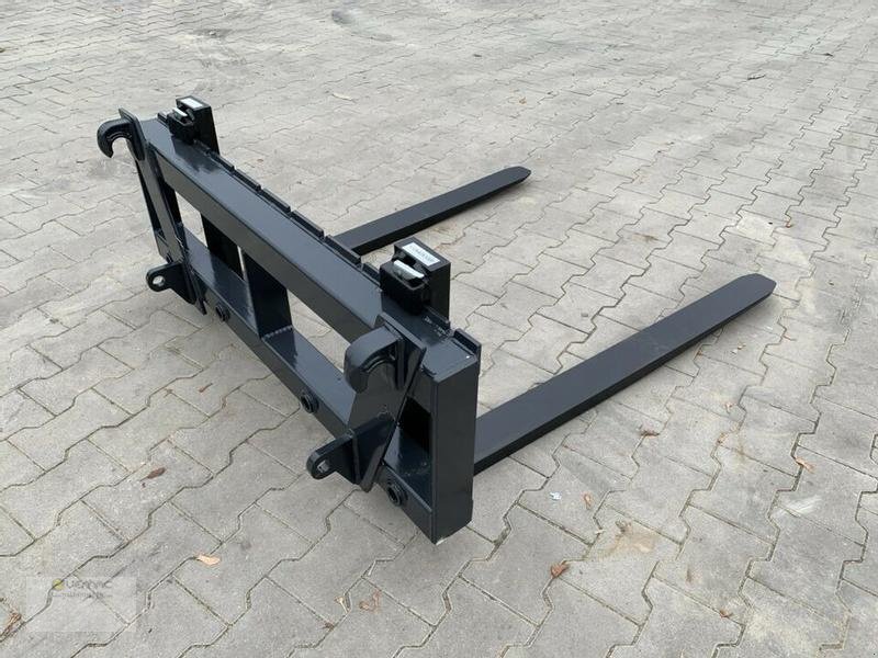 Vemac Palettengabel 2000kg 2to Euro Ballenspiess Traktor Frontlader NEU - Garpu rumput untuk Traktor: gambar 5 Vemac Palettengabel 2000kg 2to Euro Ballenspiess Traktor Frontlader NEU - Garpu rumput untuk Traktor: gambar 5