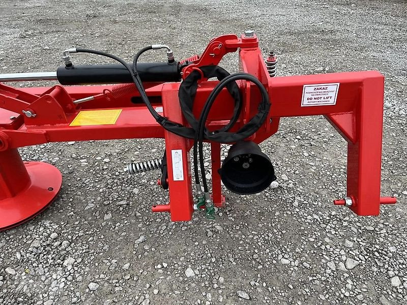Vemac Trommelmähwerk KM260 260cm Kreiselmähwerk Mähwerk Mäher NEU - Mesin pemotong padang rumput: gambar 4 Vemac Trommelmähwerk KM260 260cm Kreiselmähwerk Mähwerk Mäher NEU - Mesin pemotong padang rumput: gambar 4