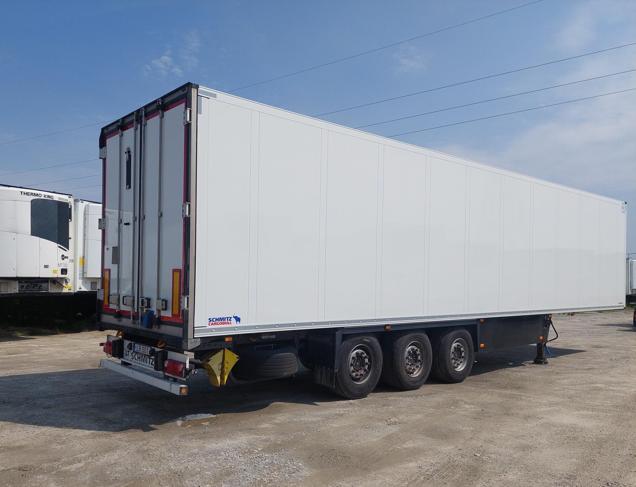 2018 Schmitz Cargobull SKO Double Deck FP 60 ThermoKing SLXi 300 Lifting Axle - Semi-trailer berpendingin: gambar 3 2018 Schmitz Cargobull SKO Double Deck FP 60 ThermoKing SLXi 300 Lifting Axle - Semi-trailer berpendingin: gambar 3
