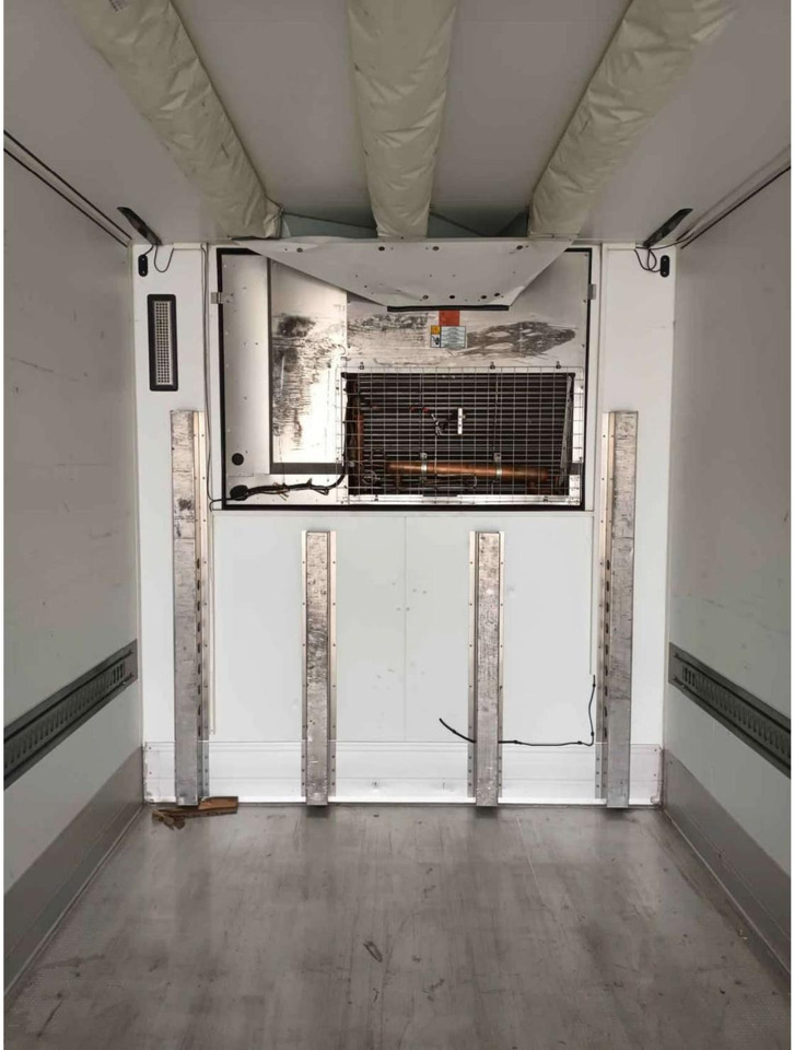 2018 Schmitz Cargobull SKO FP 45 ThermoKing SLXi 300 - Semi-trailer berpendingin: gambar 2 2018 Schmitz Cargobull SKO FP 45 ThermoKing SLXi 300 - Semi-trailer berpendingin: gambar 2