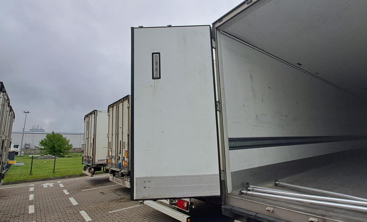 2019/2020 Schmitz Cargobull SKO FP 45 ThermoKing SLXi 300 - Semi-trailer berpendingin: gambar 2 2019/2020 Schmitz Cargobull SKO FP 45 ThermoKing SLXi 300 - Semi-trailer berpendingin: gambar 2